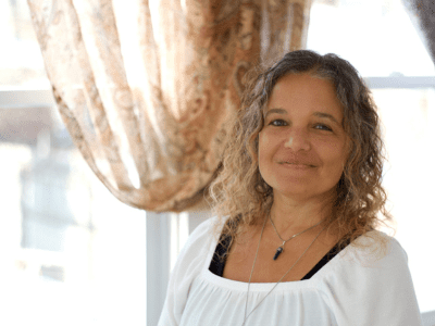 Veronica Chordas – Designer, Artist, Musician & Brand Alchemist at Wonderlust